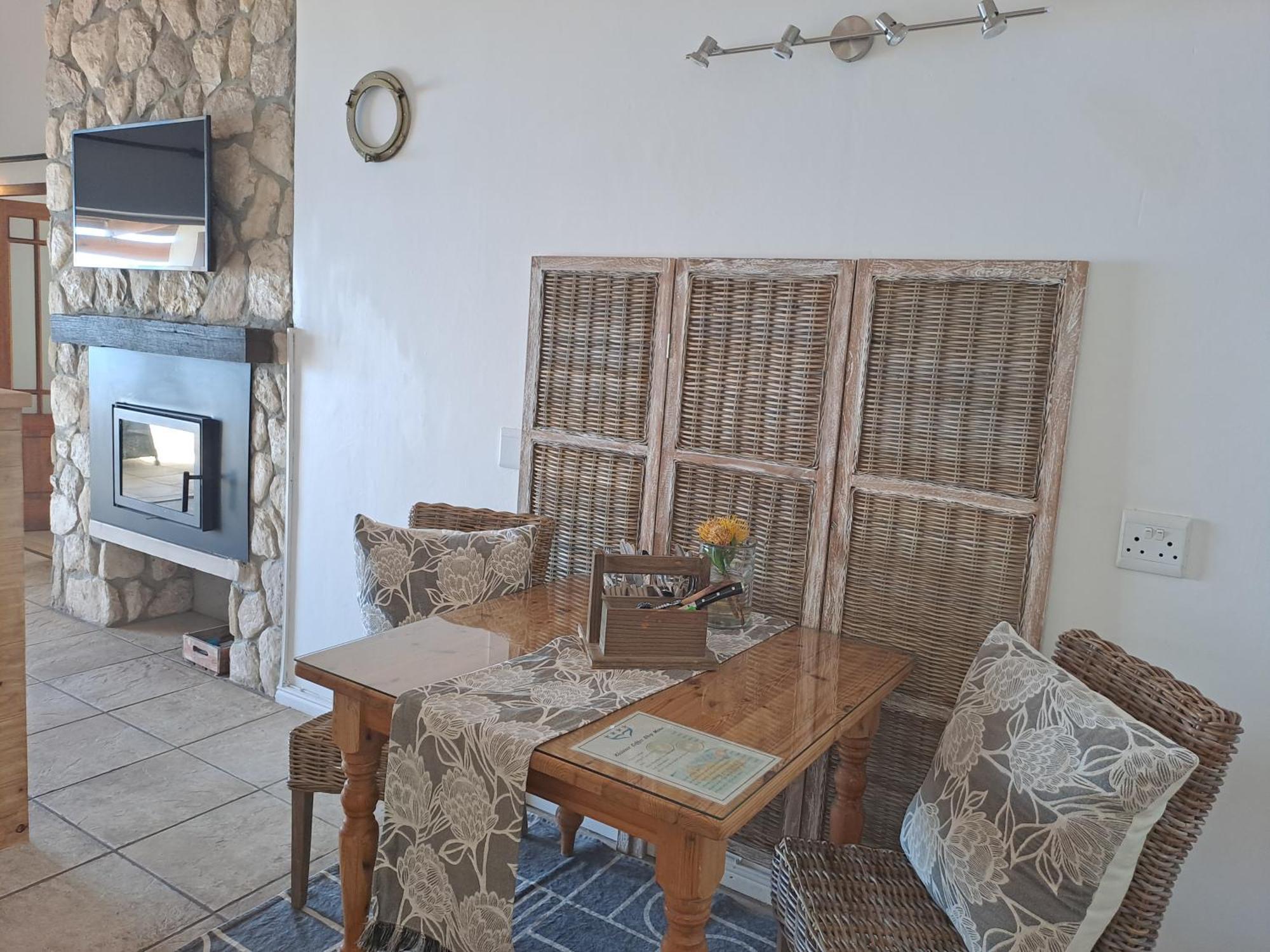 Kleinzee Oceanfront Guesthouse Гансбай Экстерьер фото